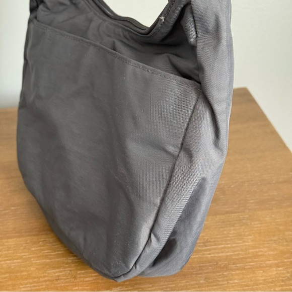 Travelon Women's Anti-Theft Essentials East/West Small Hobo Handbag - Picture 4 of 11